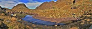 26 Laghetto di Pietra Quadra (2116 m) con poca acqua  